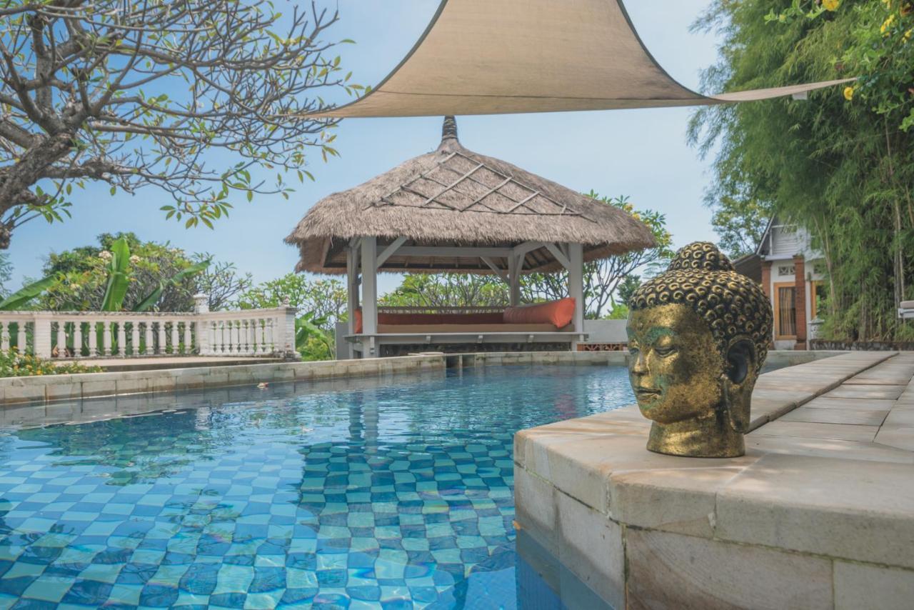 Villa Dinding Batu Singaraja Exterior foto